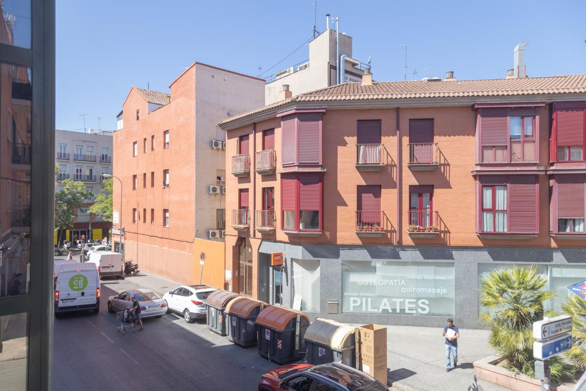 Luminoso Madrid Javalambre Temporal Eksteriør billede